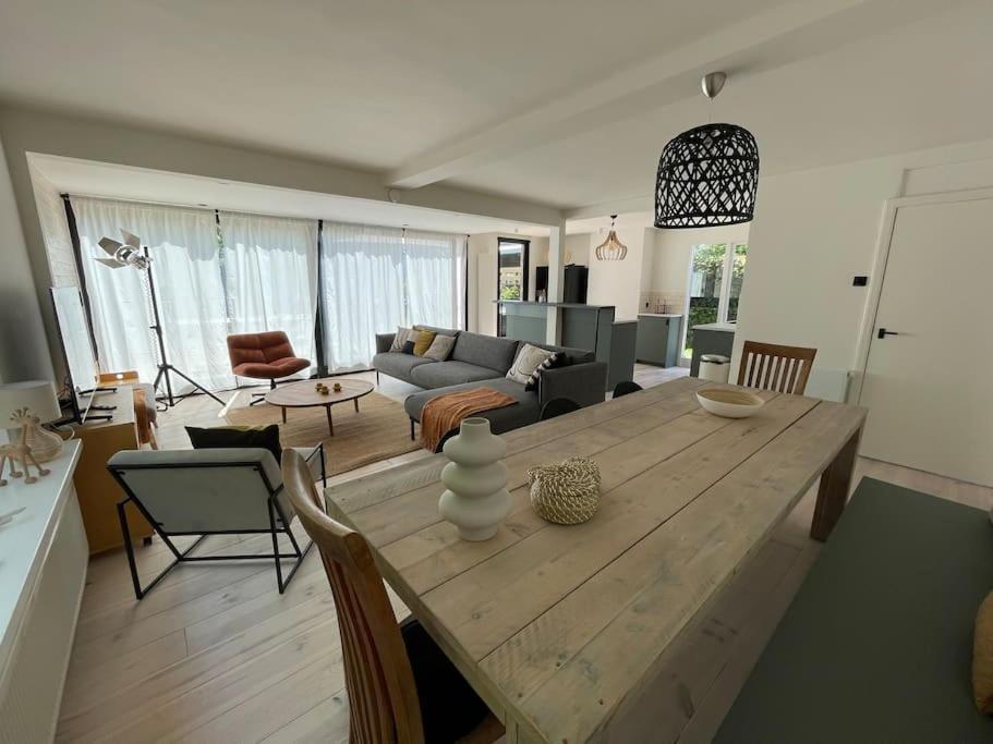 Modern Beach House For 12 Pers! With Jacuzzi Julianadorp Εξωτερικό φωτογραφία